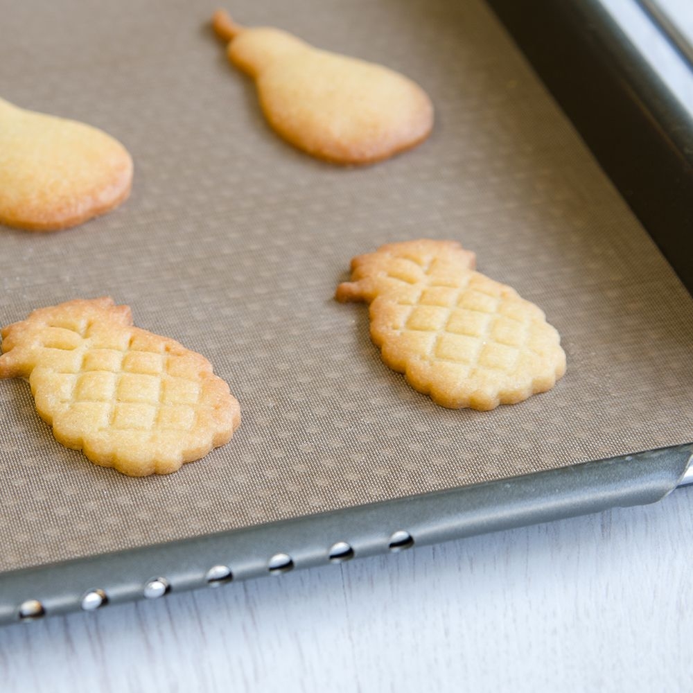 Städter - Dauer-Backtrennfolie - 40 x 50 cm - Beige in fester Papierverpackung