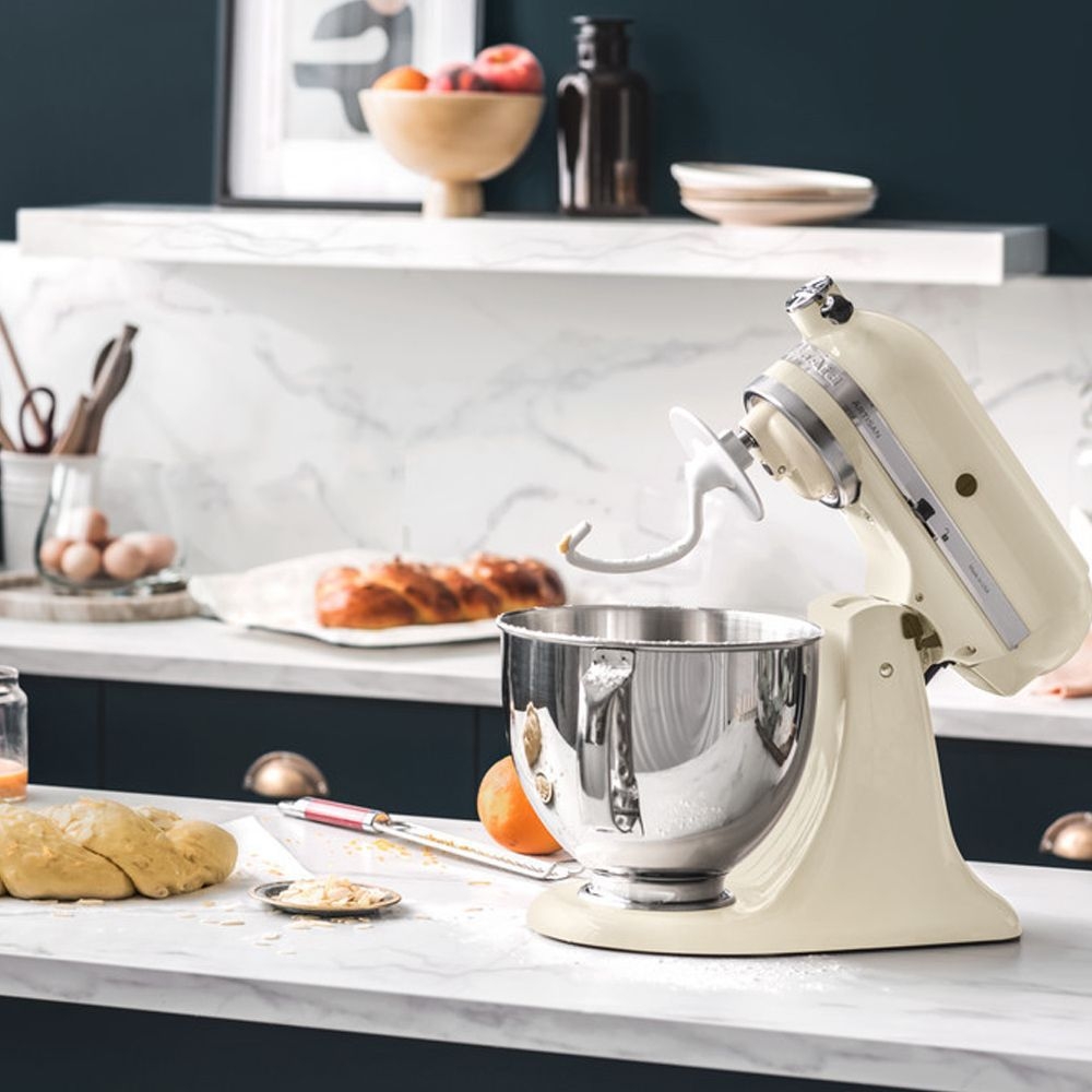 KitchenAid - Artisan Stand Mixer 5KSM185PS - Set - Creme