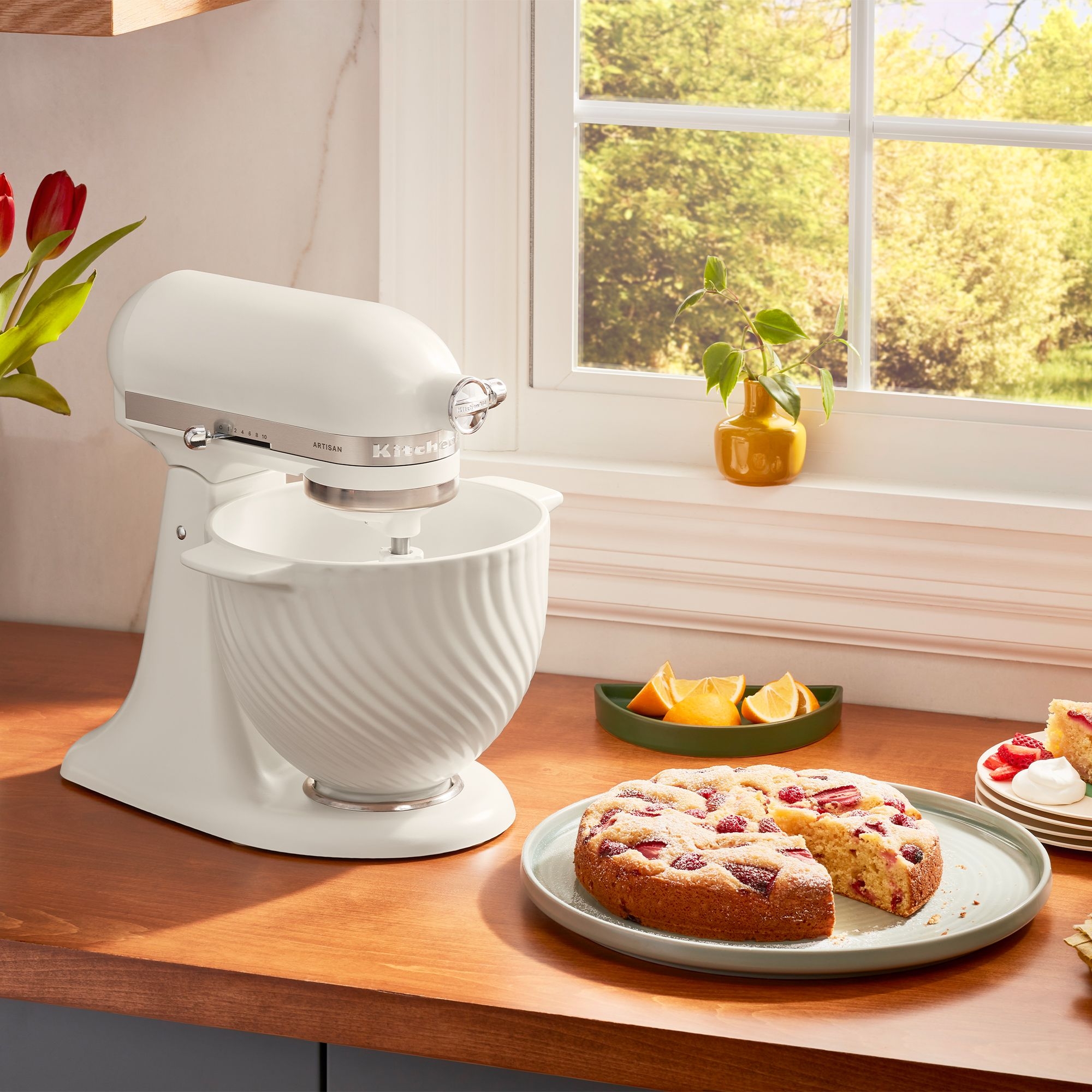 KitchenAid - 4.7 L Ceramic Bowl - Meringue KitchenAid - 4.7 L Ceramic Bowl - Meringue