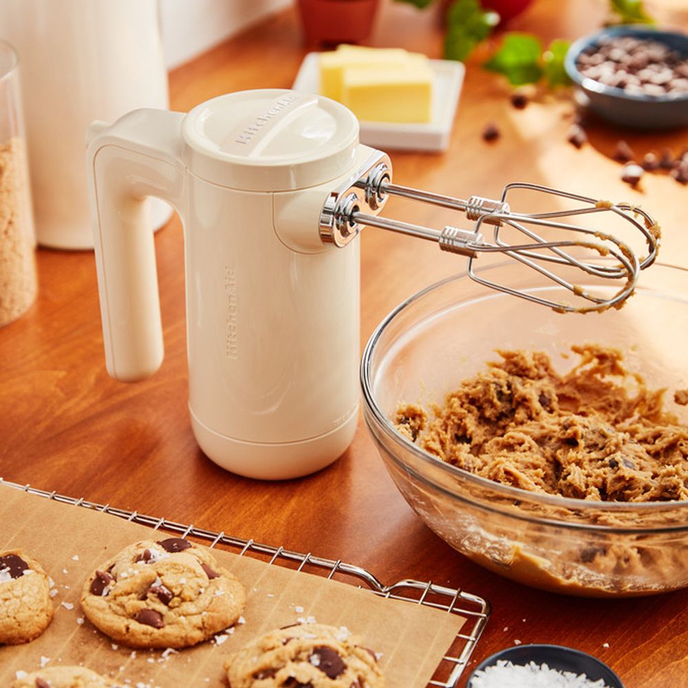KitchenAid -  Cordless hand mixer 5KHMB732 - Crème KitchenAid -  Cordless hand mixer 5KHMB732 - Crème