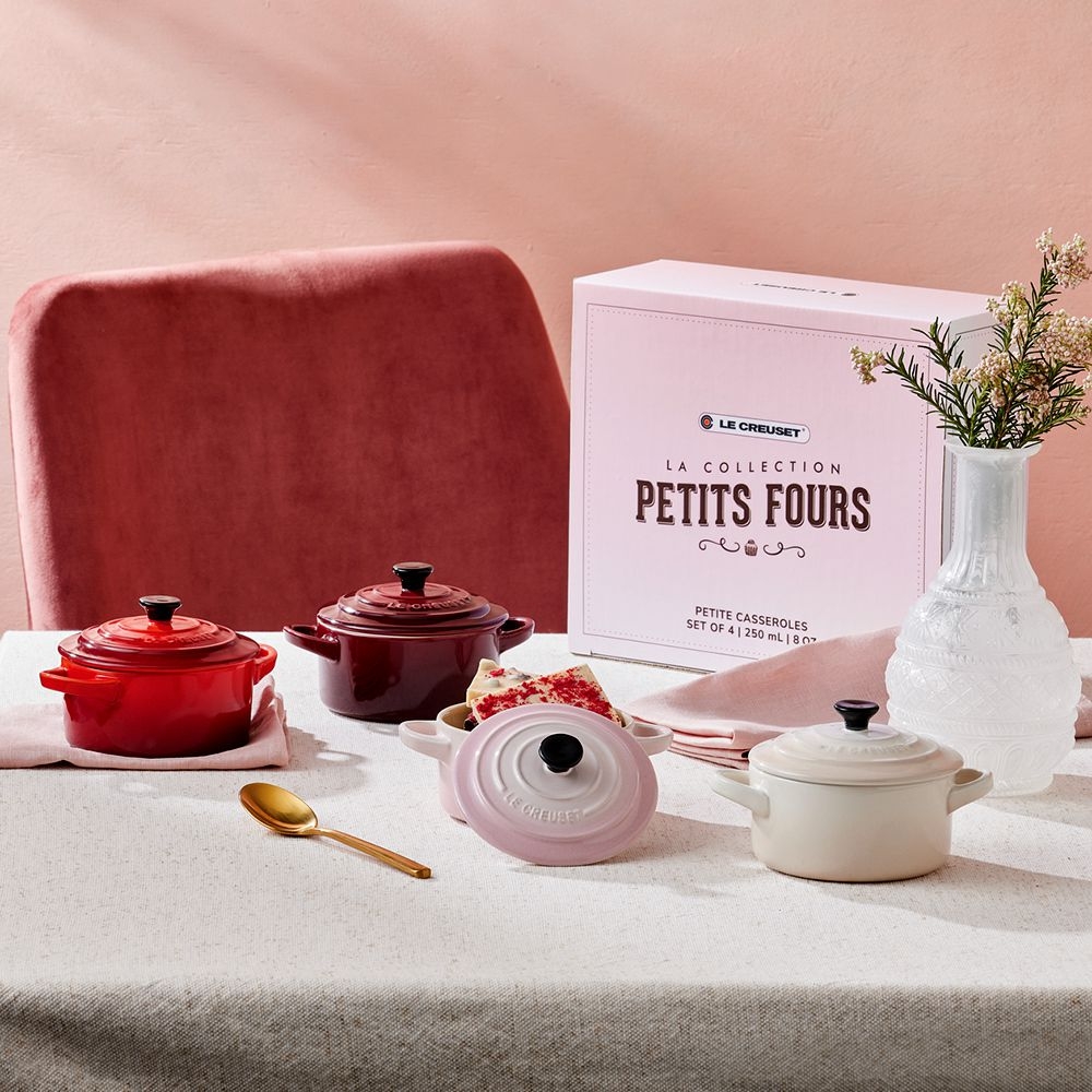 Le Creuset - 4er Set Mini-Cocotte - Petits Fours Le Creuset - 4er Set Mini-Cocotte - Petits Fours