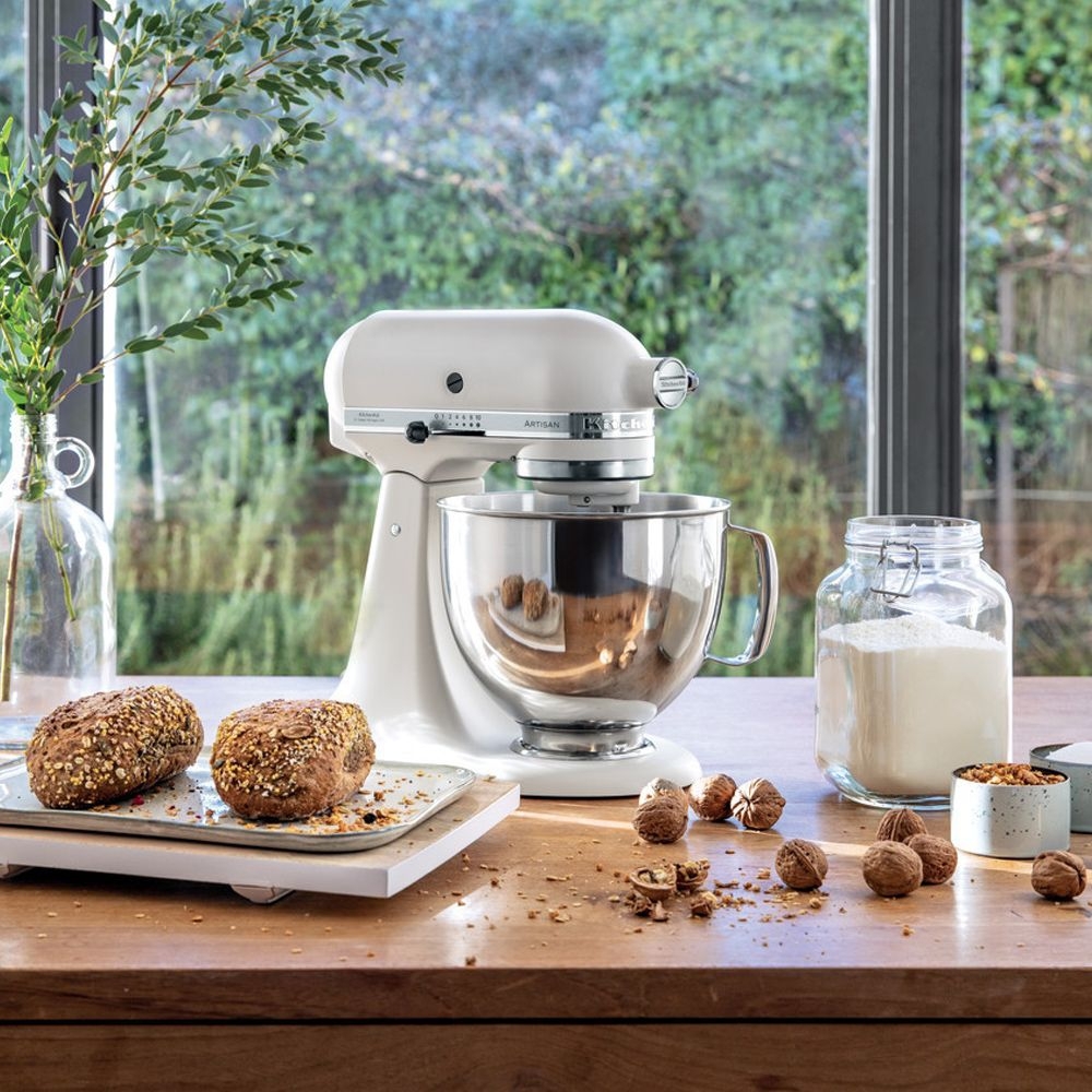 KitchenAid - Artisan Stand Mixer 5KSM185PS - Set - Creme