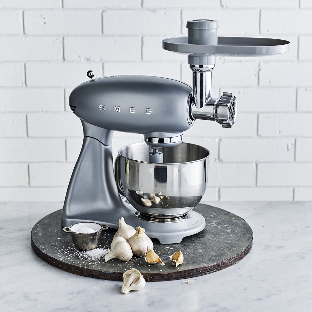 Smeg - Küchenmaschine SMF02 - Polarsilber Smeg - Küchenmaschine SMF02 - Polarsilber