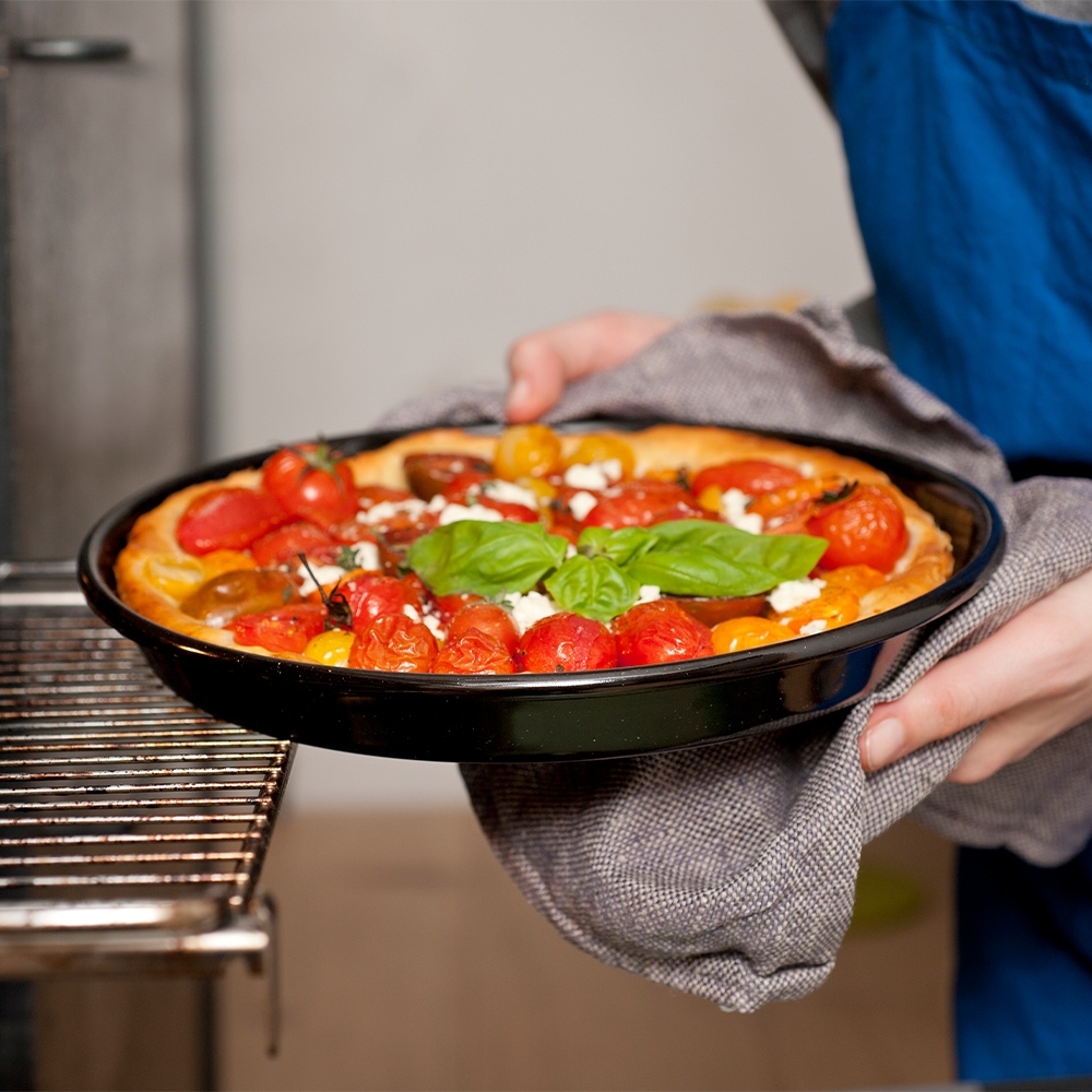 Riess CLASSIC - Profibäcker - Pizzablech 28 cm Riess CLASSIC - Profibäcker - Pizzablech 28 cm