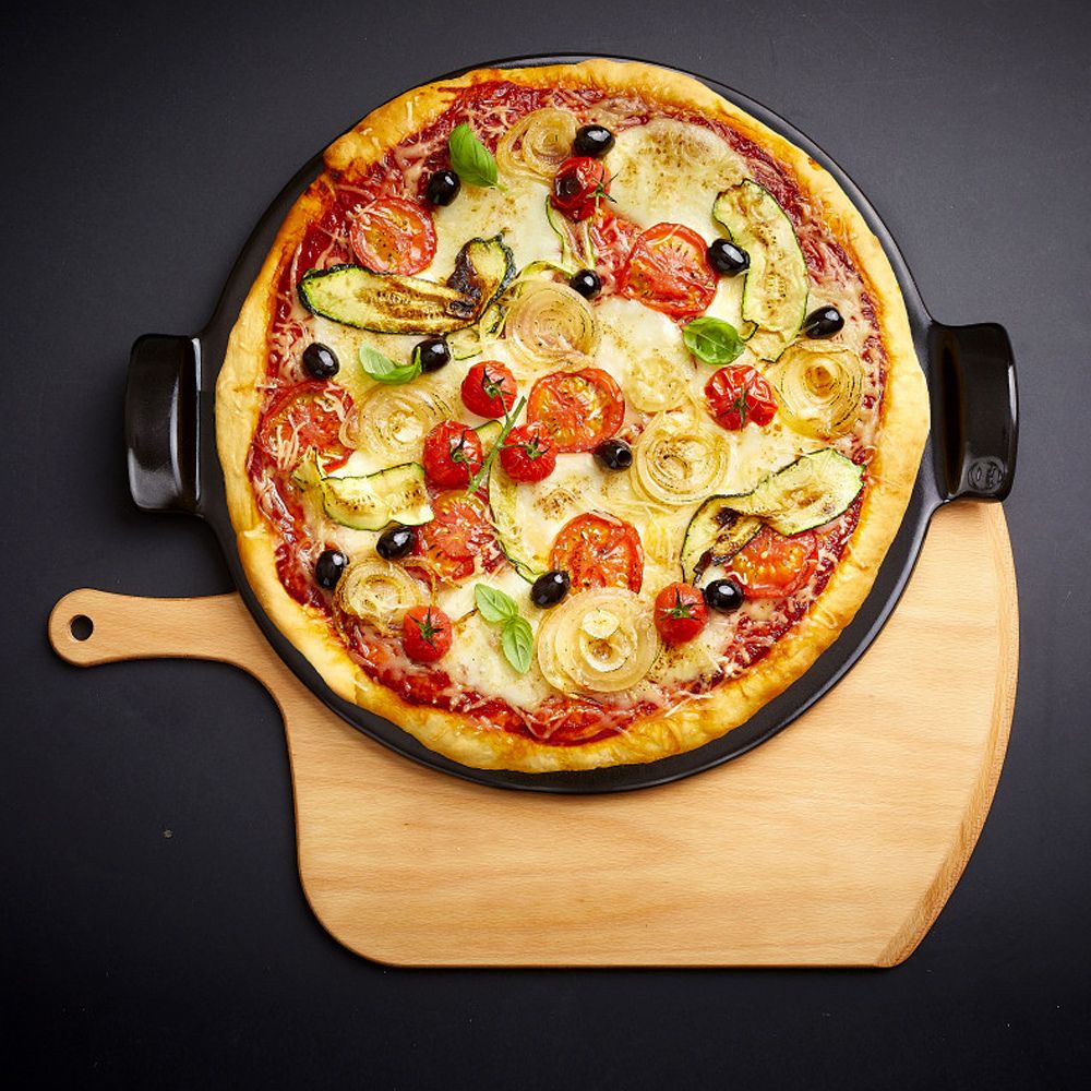 Emile Henry - Pizzaschieber aus Holz