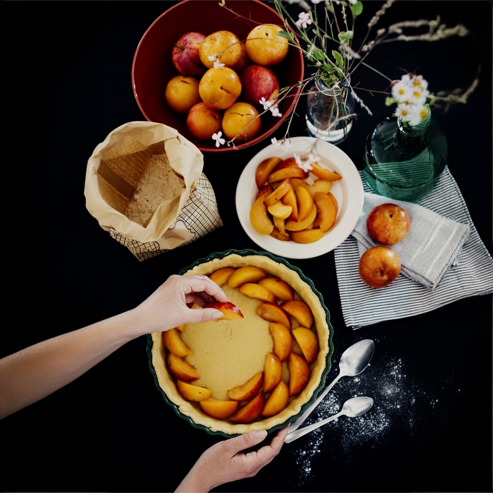 Emile Henry - Deep Tart Dish - 28 cm Emile Henry - Deep Tart Dish - 28 cm