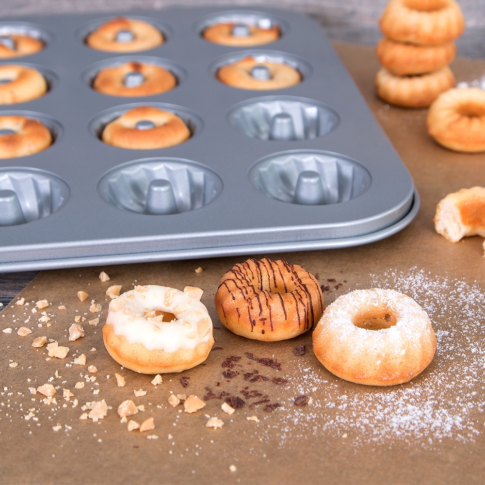 Städter - We-Love-Baking Gugelhupf ca. 38 x 26 cm Silber Konfekt