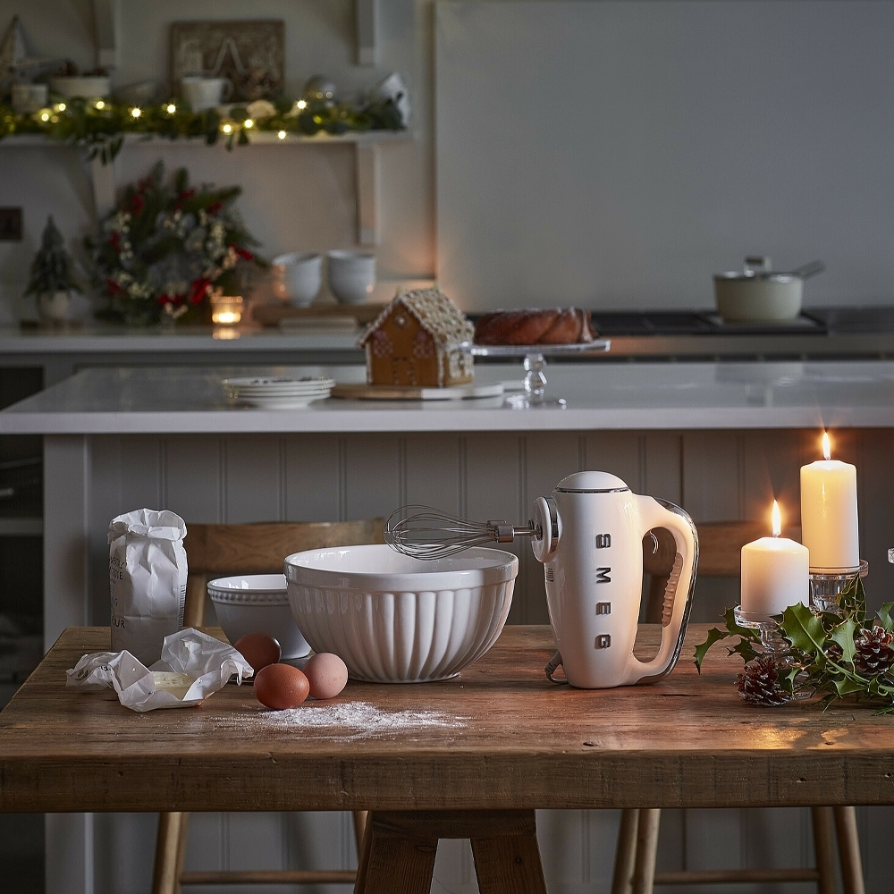 Smeg - Hand mixer - design line style The 50 ° years Smeg - Hand mixer - design line style The 50 ° years