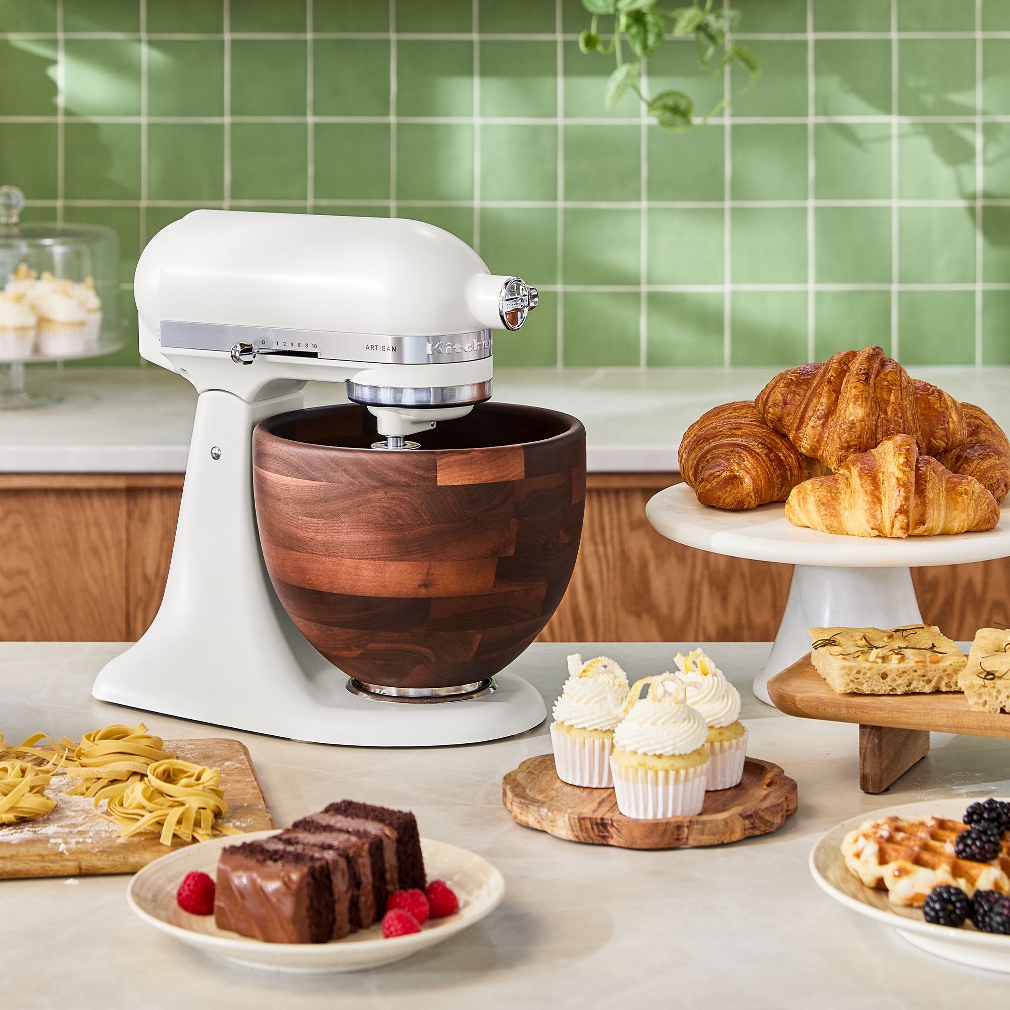 KitchenAid - Artisan Küchenmaschine 5KSM156WBEPL - Porcelain White