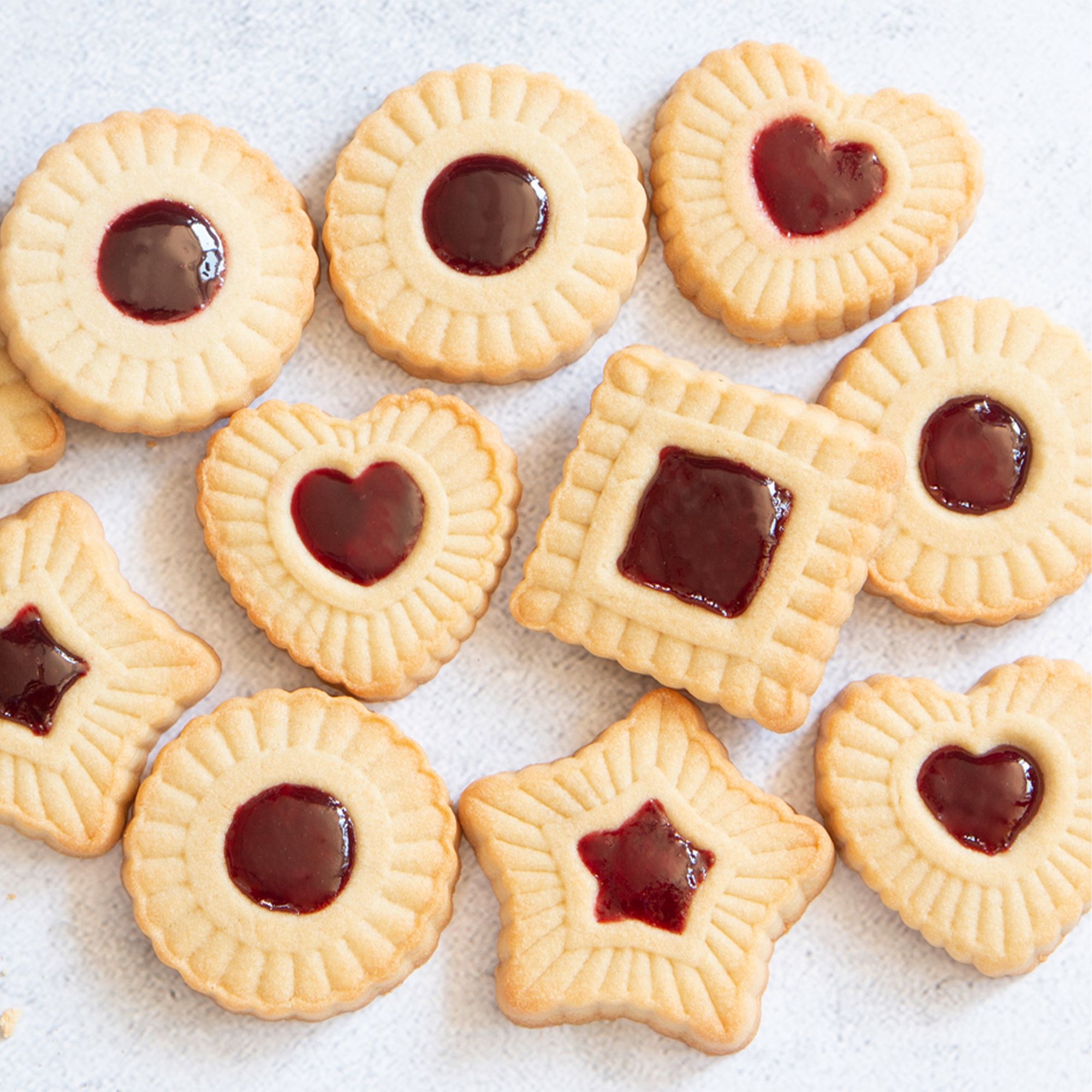 Städter - Prägeausstecher mit Auswerfer - Kreis gewellt - mit Prägung und Auswerfer