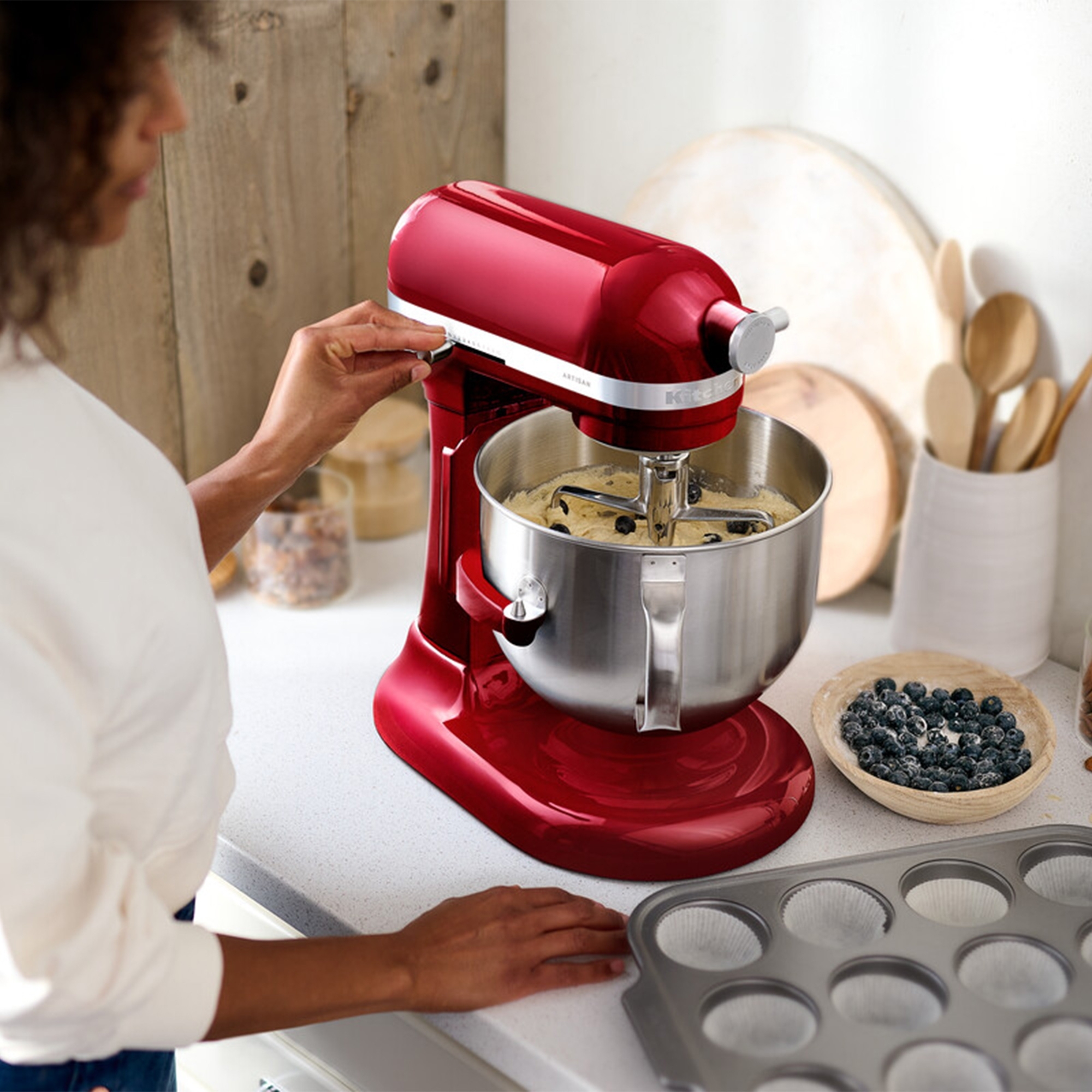KitchenAid - Set food processor 6,6 L + 15 pcs kitchen aid set + recipe book "Patisserie made easy" - Candy Apple Red