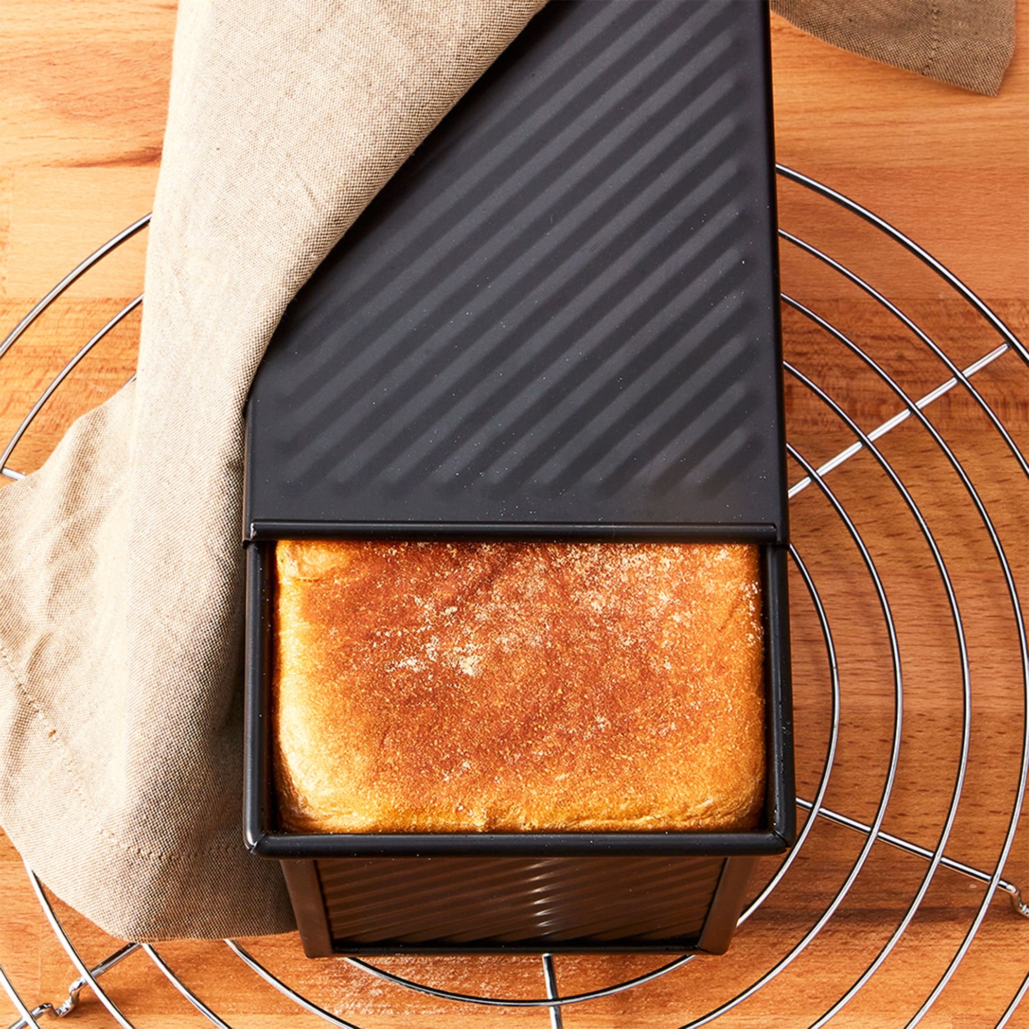Birmann - Bread Buddies - Toast Bread Tin - 31 cm