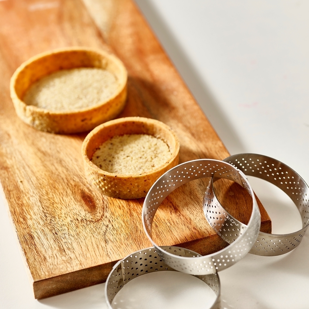 de Buyer - Round perforated tart ring - 2 cm - Valrhona