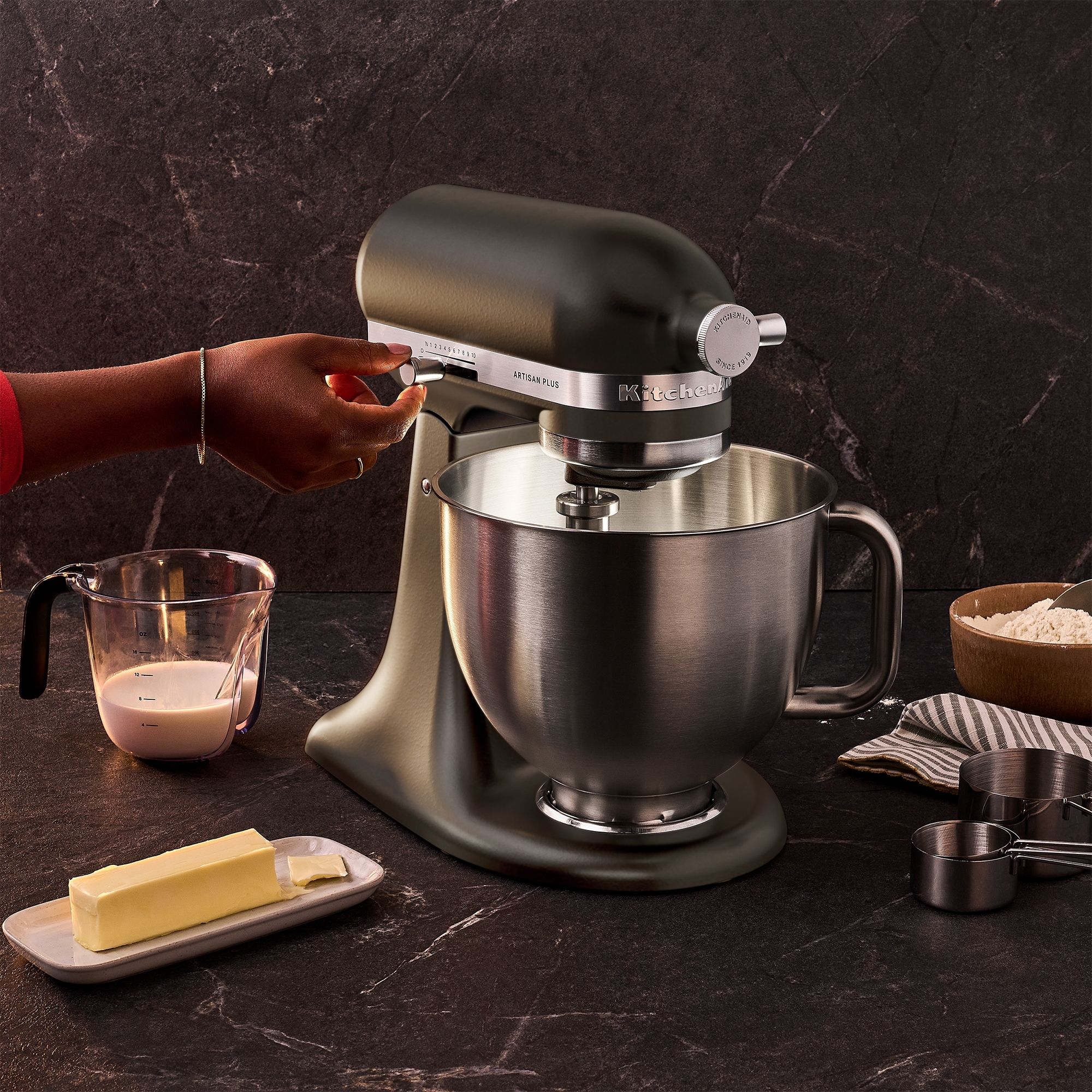 KitchenAid - Artisan Plus Küchenmaschine 5KSM50PKVEIO - Iron Ore