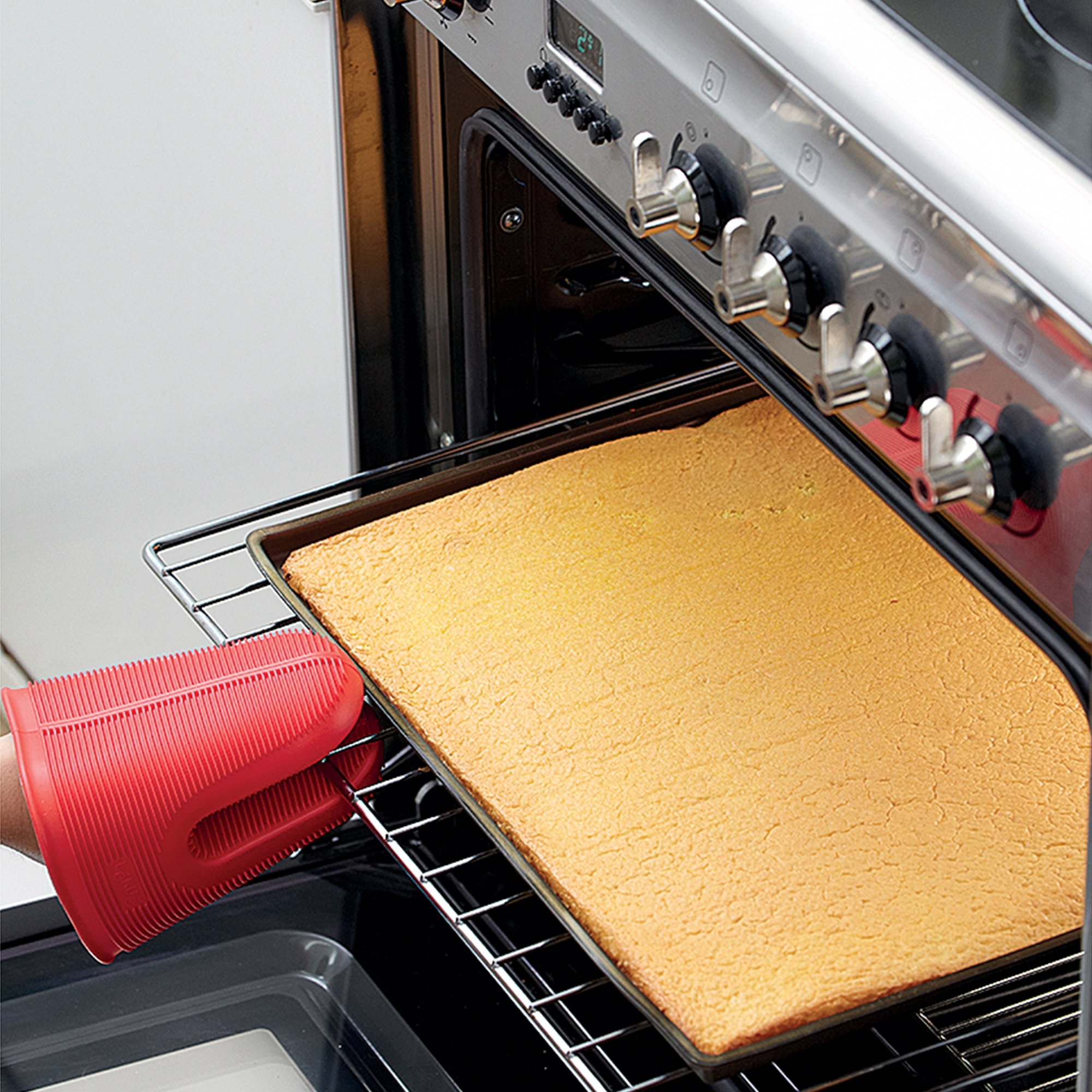 Lékué - “Kit Roll Mat” baking mat with edge Lékué - “Kit Roll Mat” baking mat with edge